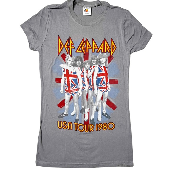 Bay Island Tops - NWOT Def Leppard USA Tour 1980 Graphic T-Shirt Grey Women’s Sz S